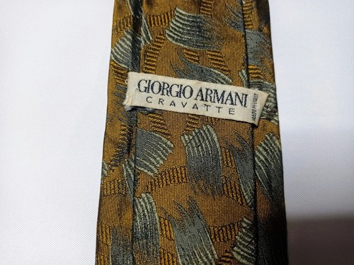 Yves Saint Laurent, FENDI & Giorgio Armani, set de corbatas - Imagen 10 de 14