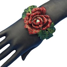 Rhinestone-Embellished Rose and Leaf Costume Bracelet – Elegant Accessory