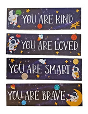 Yookeer 4 Pieces Space Room Decor for Kids Boys Outer Wall Multicolor EUC 