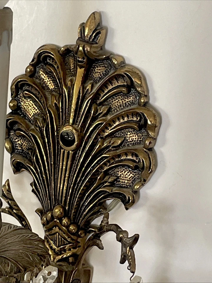 Vintage Antique of French Empire Brass Crystal Sconce Wall Light 1960’s - Image 3 of 4
