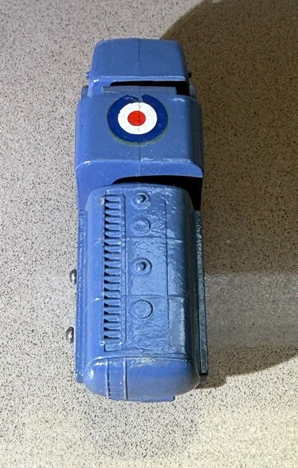 Matchbox/Lesney 73a; Leyland Hippo RAF 10 Ton Pressure Refueller; RAF Blue, GPW - Image 2 of 4