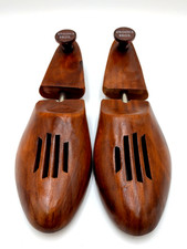 Vintage Brooks Brothers Cedar Wood Shoe Tree Form Stretcher Size M - See Pics