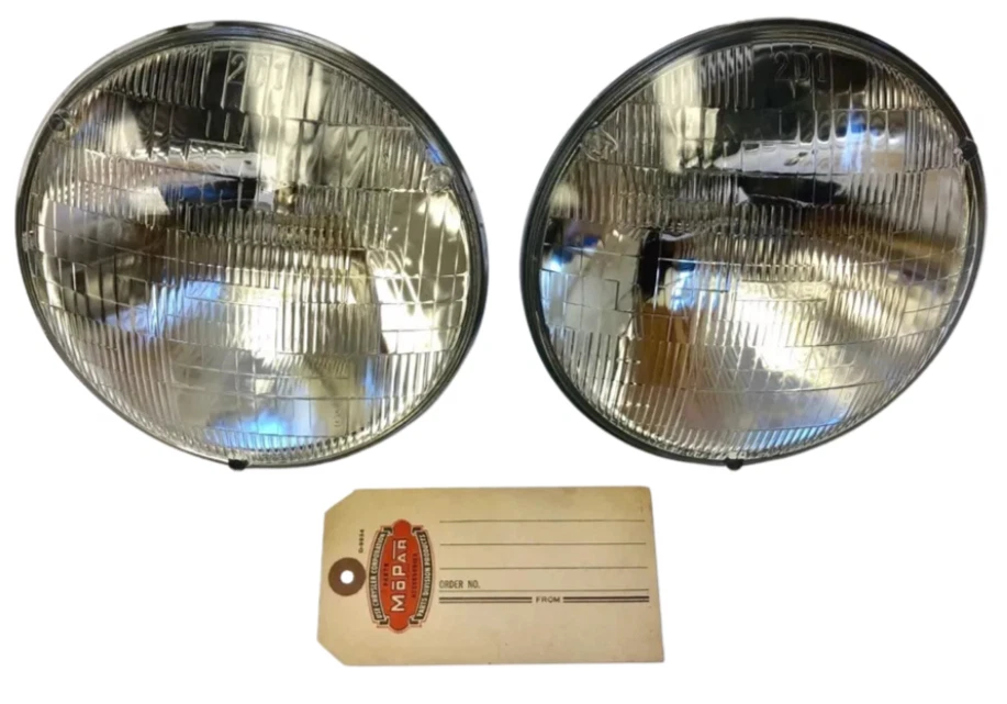 Para 1940-1955 DeSoto Chrysler Frontal 6 Voltios Cabezal de haz sellado Lámpara Par Foto 2 de 4