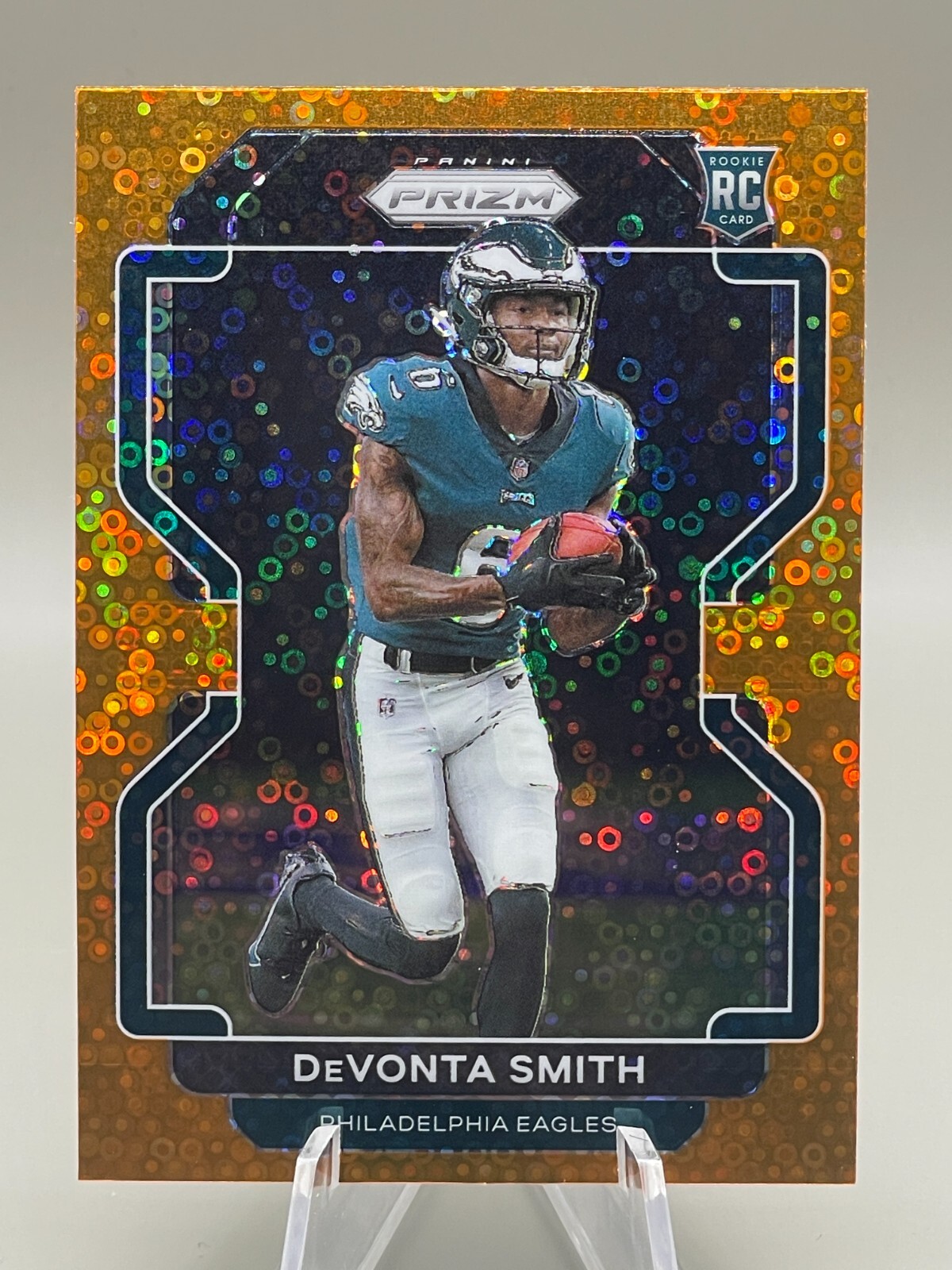 2021 Panini Prizm #335 - DeVonta Smith RC (Orange Disco) Philadelphia Eagles SP