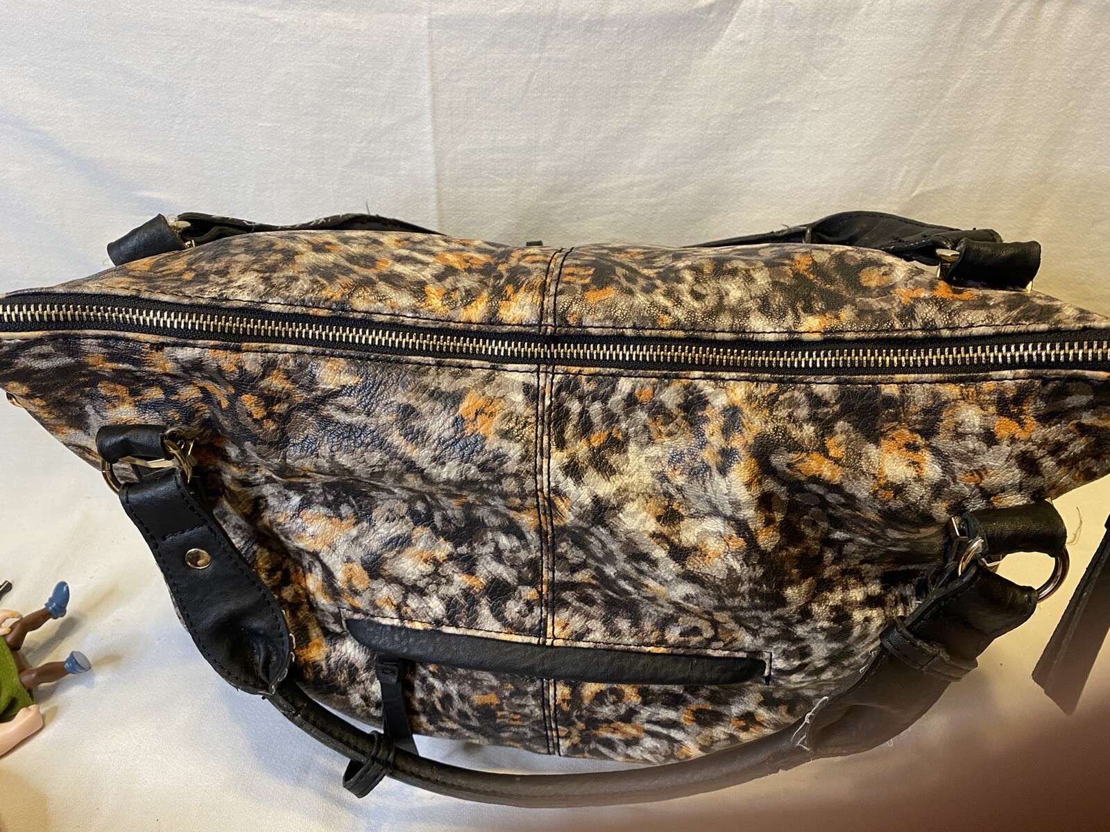 Jessica Simpson Handbag - image 8