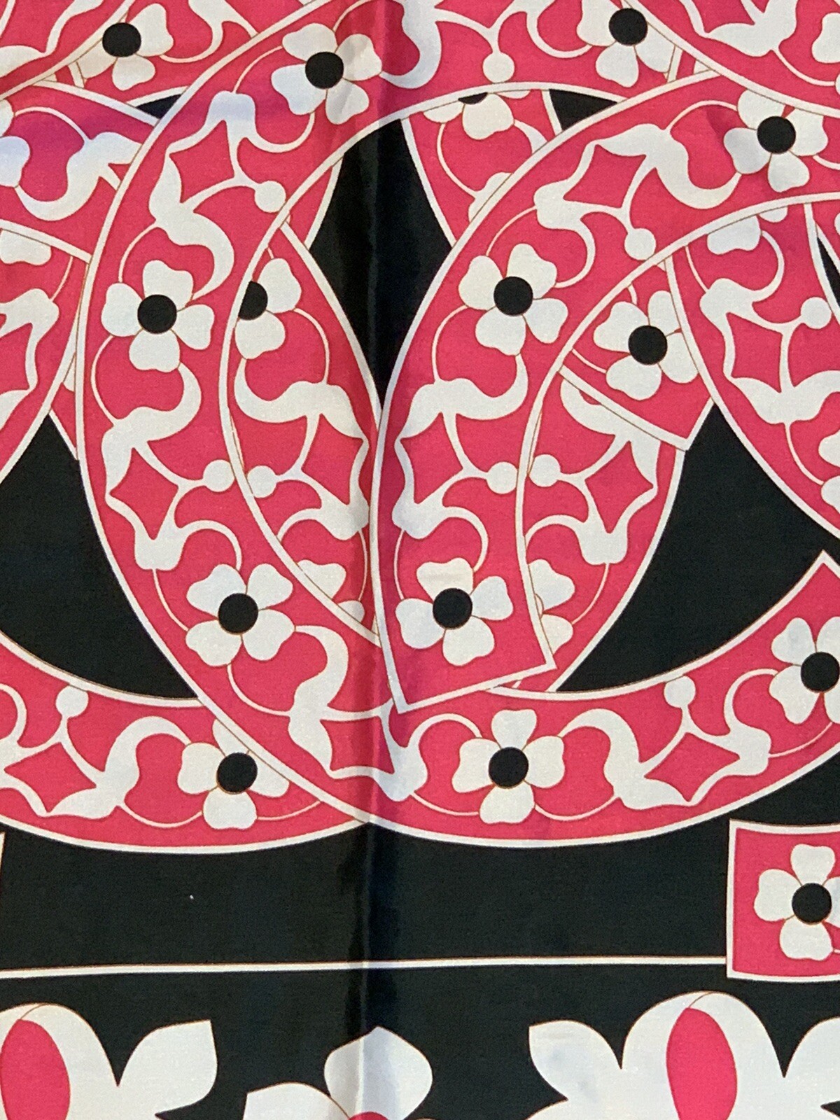 Authentic CHANEL Scarf Interlocking CCs w/ Floral… - image 3