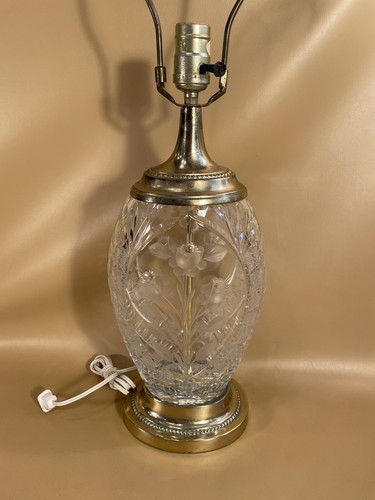 Vintage Dresden Crystal Cut Glass Flower Lamp Brass Plated - 第 4/9 張圖片