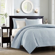 BEAUTIFUL SOFT LIGHT BLUE MODERN CLASSIC ELEGANT TEXTURED QUILT SET  SHAMS NEW