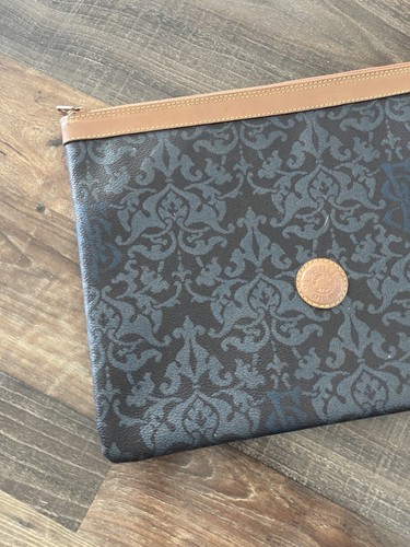 i santi Zipper Pouch With Leather Embossed Logo Made In USA - Picture 4 of 13