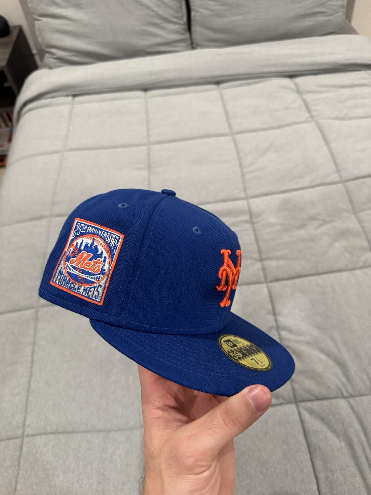New York Mets Pink Brim Cooperstown Collection Fitted Hat by New Era Size 7 1/2-image