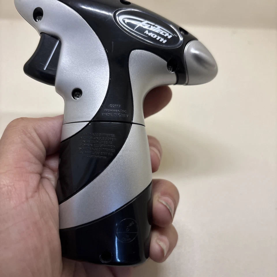 🐝 FlyTech Moth RC Remote Controller Transmitter WowWee Silver Black Tested - Image 4 of 4