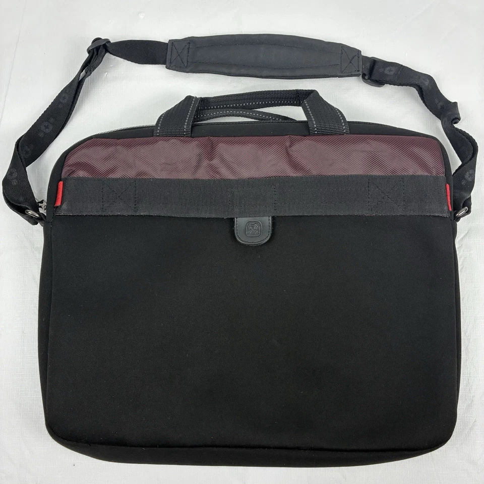 Bolsa para laptop Wenger The Angle preta borgonha estojo para computador com alça de ombro - Imagem 4 de 4