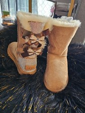 UGG Girls Tan Mid-Calf Bootie Faux Fur Lined Bow Rhinestone Size 4