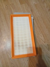 New Air Filter Fits Volkswagen Golf V Polo IV Touran (A1152)