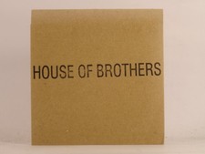 HOUSE OF BROTHERS DOCUMENT 1 (E71) 5 Track Promo CD Single including Card Sleeve