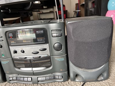 クラシックCD　１１０枚ほど Jukebox with CD - Walnut - Crosley - CR11CD - Retro Jukeboxes