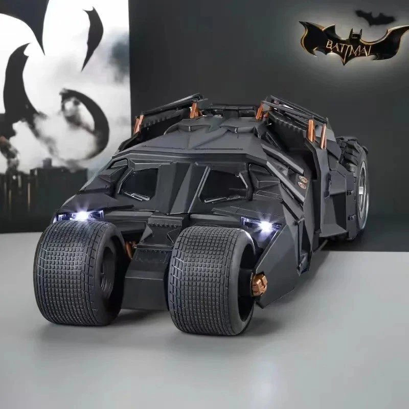 1:18 Batmobile Tumbler Diecast Model Alloy Car - Sound & Light Gift Vehicle Toy - Image 4 of 4