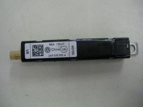 VW Passat 3AA Antennenverstärker Antenne Verstärker VR 3AF 035 552 A  3AF035552A