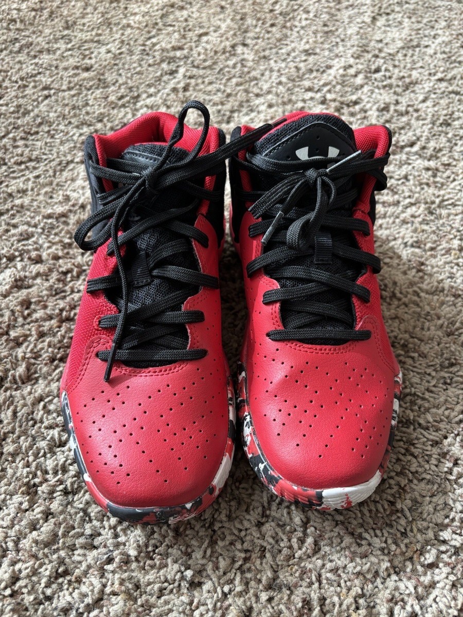 【ほぼ新品】26cm Under Armour バスケットボールシューズ 赤黒 UNDER ARMOUR メンズバスケシューズ 赤/黒 26.5センチ - メルカリ