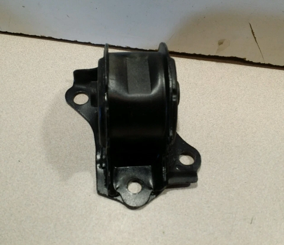 DEA A6526 Auto Trans Mount Rear, Fits 97-00 Acura EL + Others Listed Below - Image 4 of 4