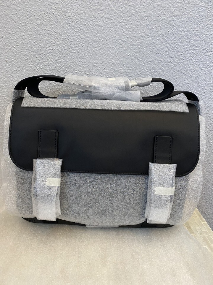 Coach Men’s Track Crossbody Smooth calf leather Qb/Black Style No