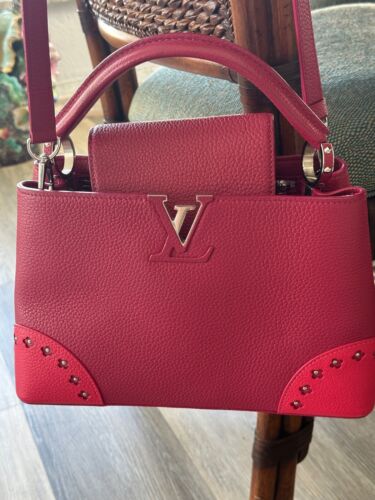 Louis Vuitton pre-owned authentic pink capucines leather handbag