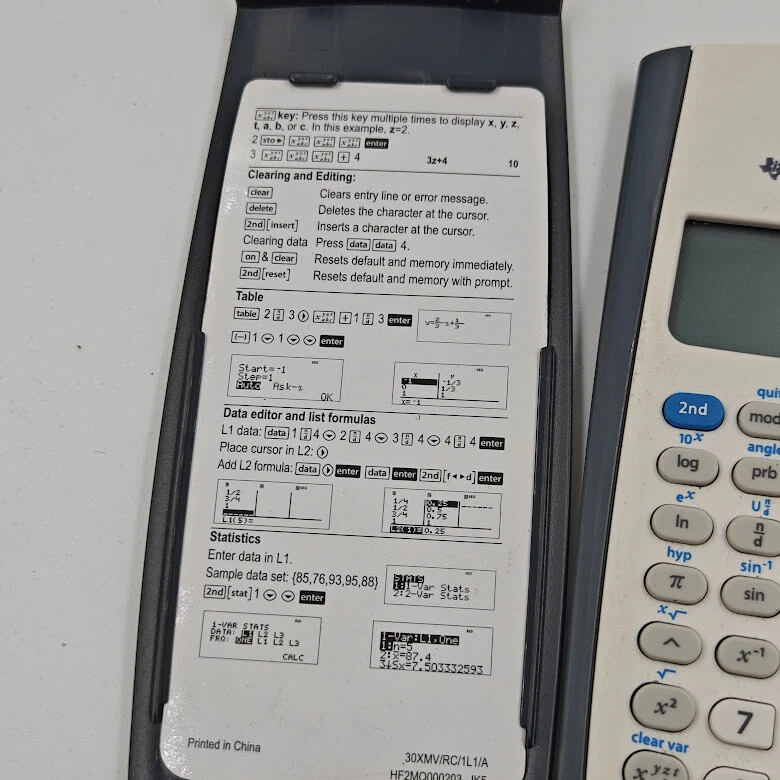 Texas Instruments Rechner - Arbeit, Zeichen der Verwendung, Inklusive Abdeckung - Bild 4 von 4
