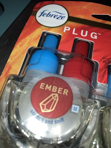 2 Febreze Plug In Refills - EMBER - limited edition 2 Pack - Picture 3 of 6