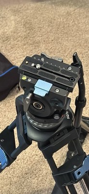 Sirui SQ75 3-Section Heavy-Duty Carbon Fiber Rapid-System Tripod with VHS10 Vide