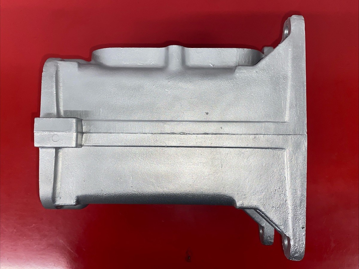 1968 Muncie 4 Speed Transmission Main Case 3925660 Counter Case No