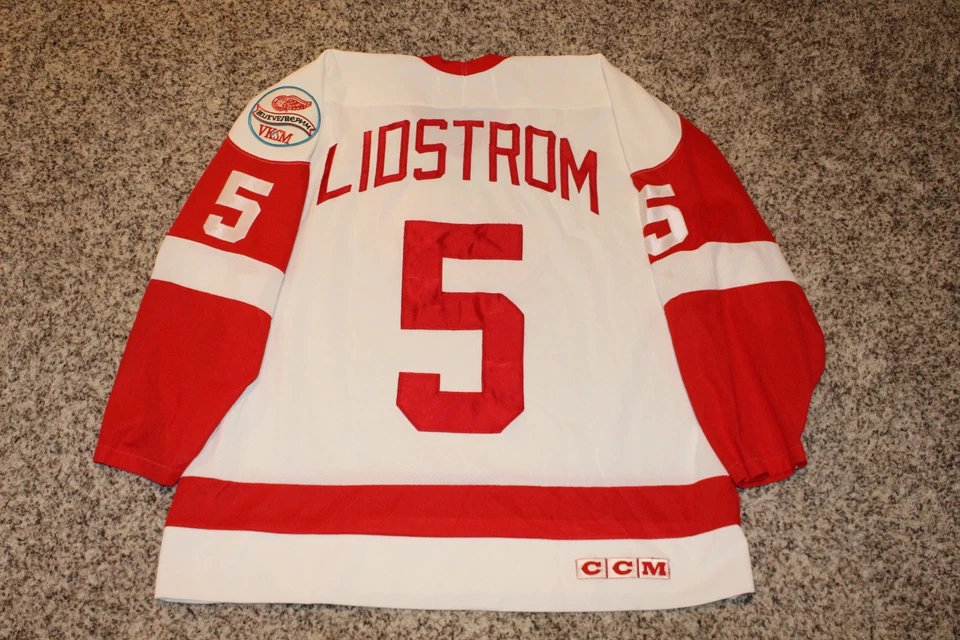 1998 STANLEY CUP DETROIT RED WINGS CCM Niklas Lidstrom JERSEY XXL AUTHENTIC MIC - Image 2 of 4