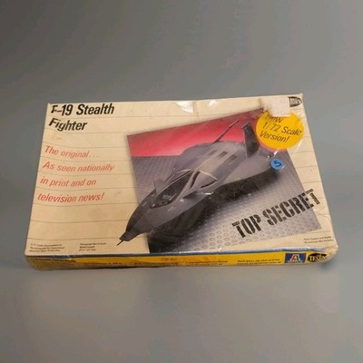 TESTORS F-19 Stealth Fighter 1/72 Scale Version 575 ITALERI 1987 Sealed 