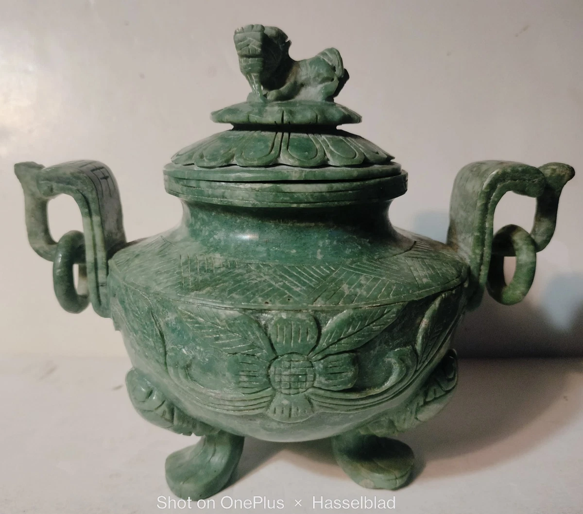 中国　玉石碧玉　三足沖耳爐　香炉　V R6135E 中国 玉石碧玉 三足沖耳爐 香炉 V R6135E 【公式通販】