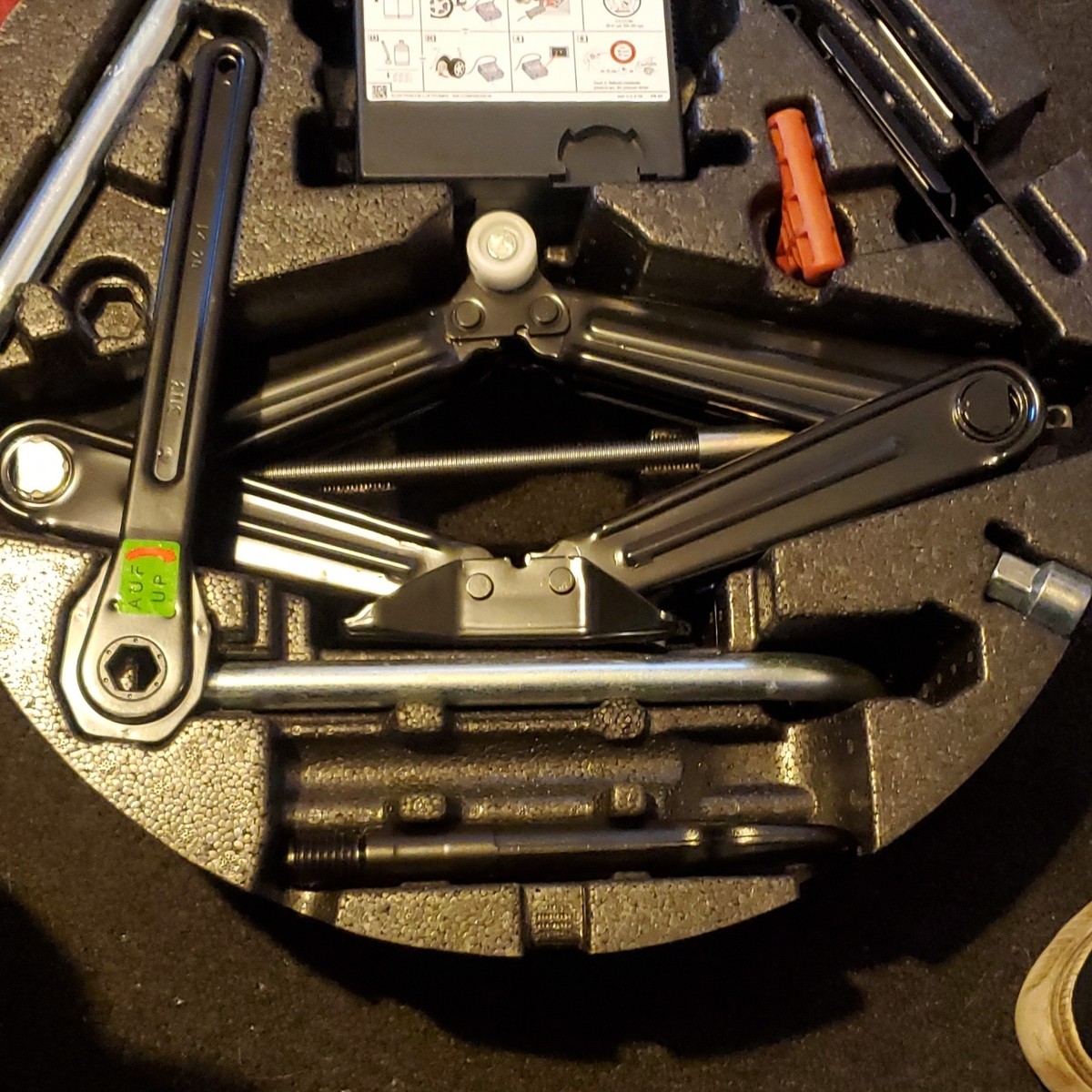 2019 - 2025 Porsche Cayenne Oem Emergency Spare Tire Jack W/ Tools