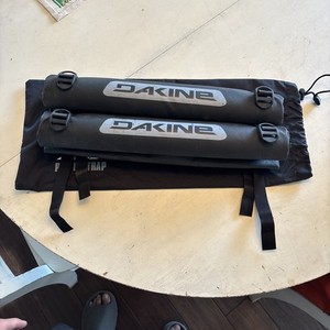Dakine Rack Pads 18" w/ cinch straps for round bars, snowboard surfboard board