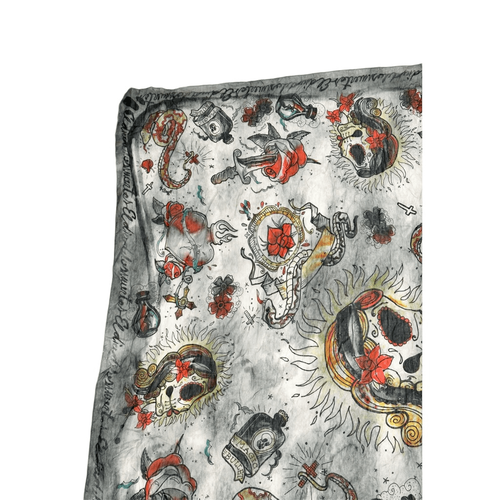 DMD Vintage Cotton Silk Blend Skull Roses Print Bandana Scarf Gray Size 46 x 52 - Bild 7 von 11