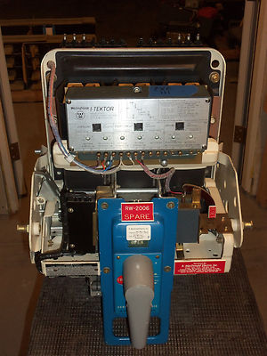 GE AK-2A-25-1 600 AMP I-TEKTOR AIR CIRCUIT BREAKER LSIG SHUNT