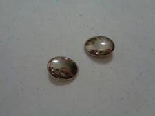 Vintage Pair Clip-On Earrings Silver Tone 7/8" x 1-1/8" Simple Elegance Classy