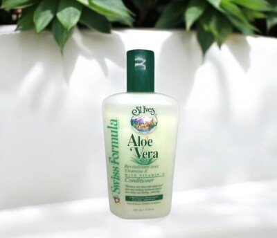 Rare Swiss Formula St. Ives Aloe Vera with Vitamin E Conditioner~15 fl oz NOS