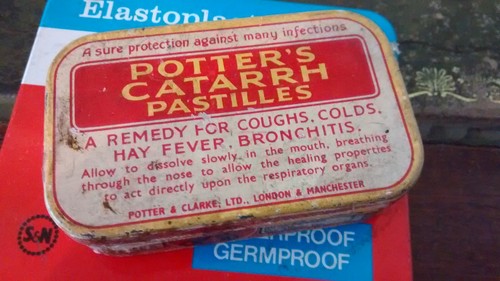 Mathaplast/potters catarrh pastilles/elastoplast 3 vintage small tins - Picture 3 of 4