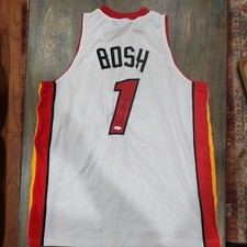 Chris Bosh Rookie Card Checklist and Autograph Memorabilia Guide 37