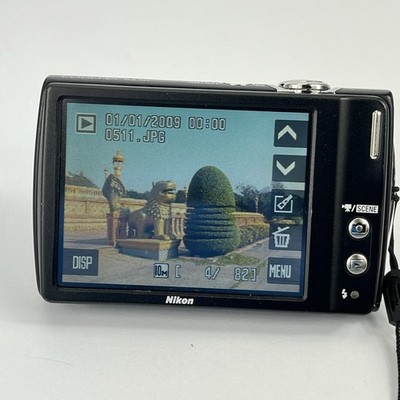 Nikon COOLPIX S230 10.0MP Compact Digital Camera Touchscreen