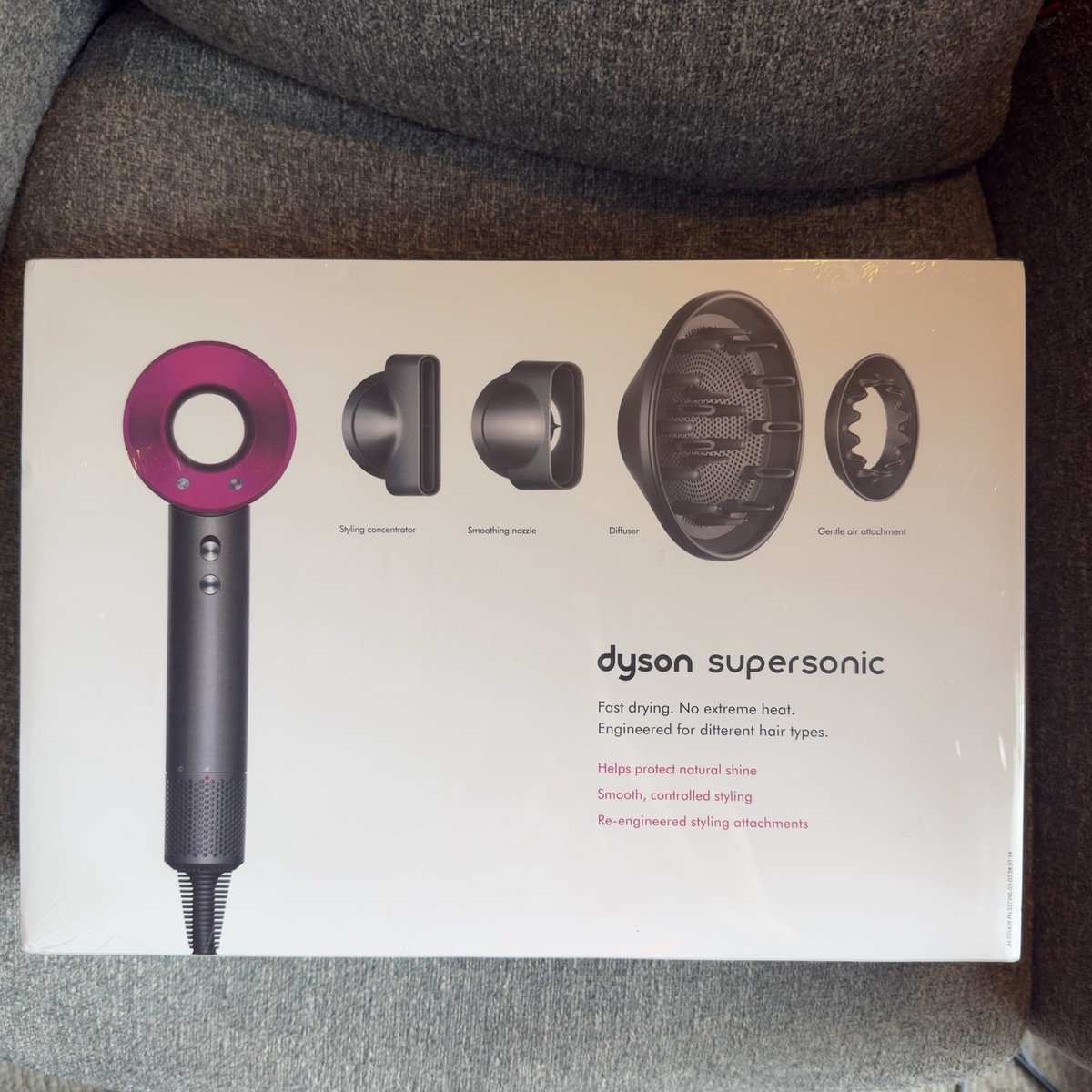 Dyson Supersonic Hair Dryer HD08 Iron/Fuchsia with 5 Magnetic