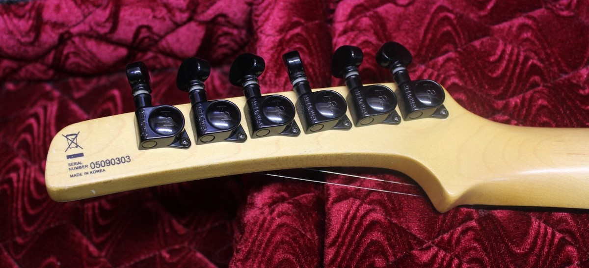 Parker P-42 Electric Guitar (Made in Korea) w/ Coffin Case | eBay