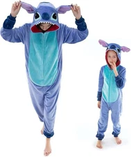 Comfortable and close-fitting unisex one-piece pajamas for children and adults