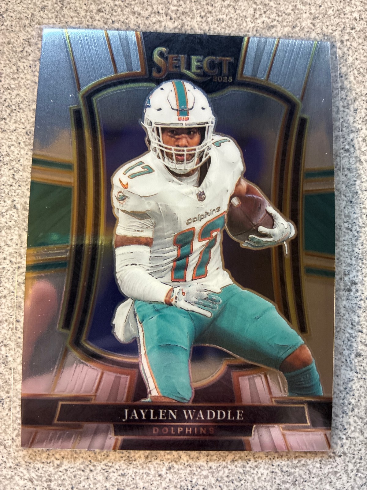 2025 Panini Select #182 Jaylen Waddle Premier