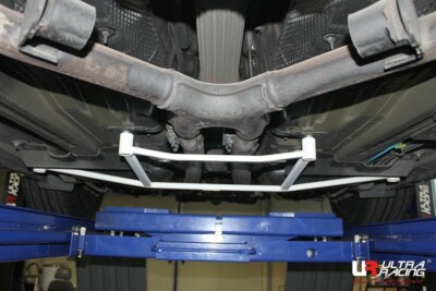 FOR FORD MUSTANG GT (S197) 2004-2014 ULTRA RACING REAR SUBFRAME BAR LOWER BRACE