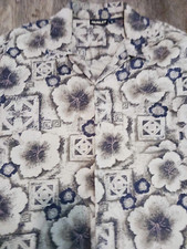 Hurley Hawaiian Shirt Mens Large Beige Floral Short Sleeve Button Up Cotton   