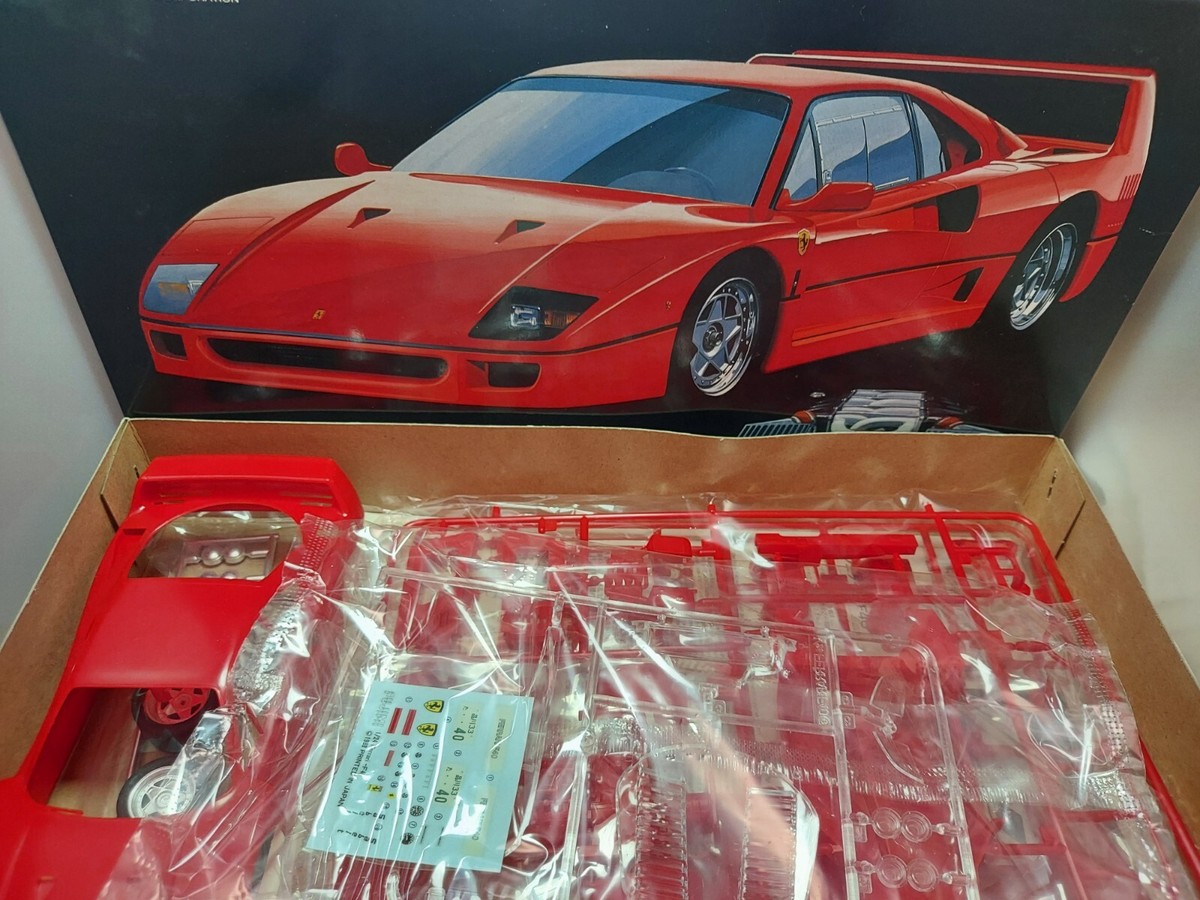 Fujimi 1/24 scale Ferrari F40 Plastic model kit vintage item From