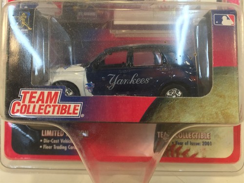 2001 PT Cruiser Fleer White Rose Roger Clemens Yankees NIB - Picture 3 of 8